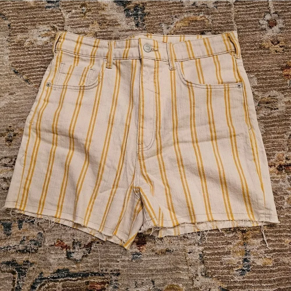 Anthropologie Pilcro shorts sz 30, like new! 3" inseam - Picture 7 of 7